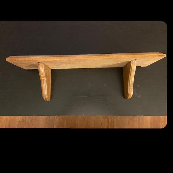 Home Interiors and Gifts Wooden Shelf, 3 Piece set includes a shelf and 2 braces - Picture 9 of 10